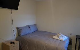 Alder En-Suites Self-Catering With Private Shower 1